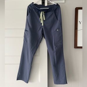 Figs high waisted Yola skinny scrub pants